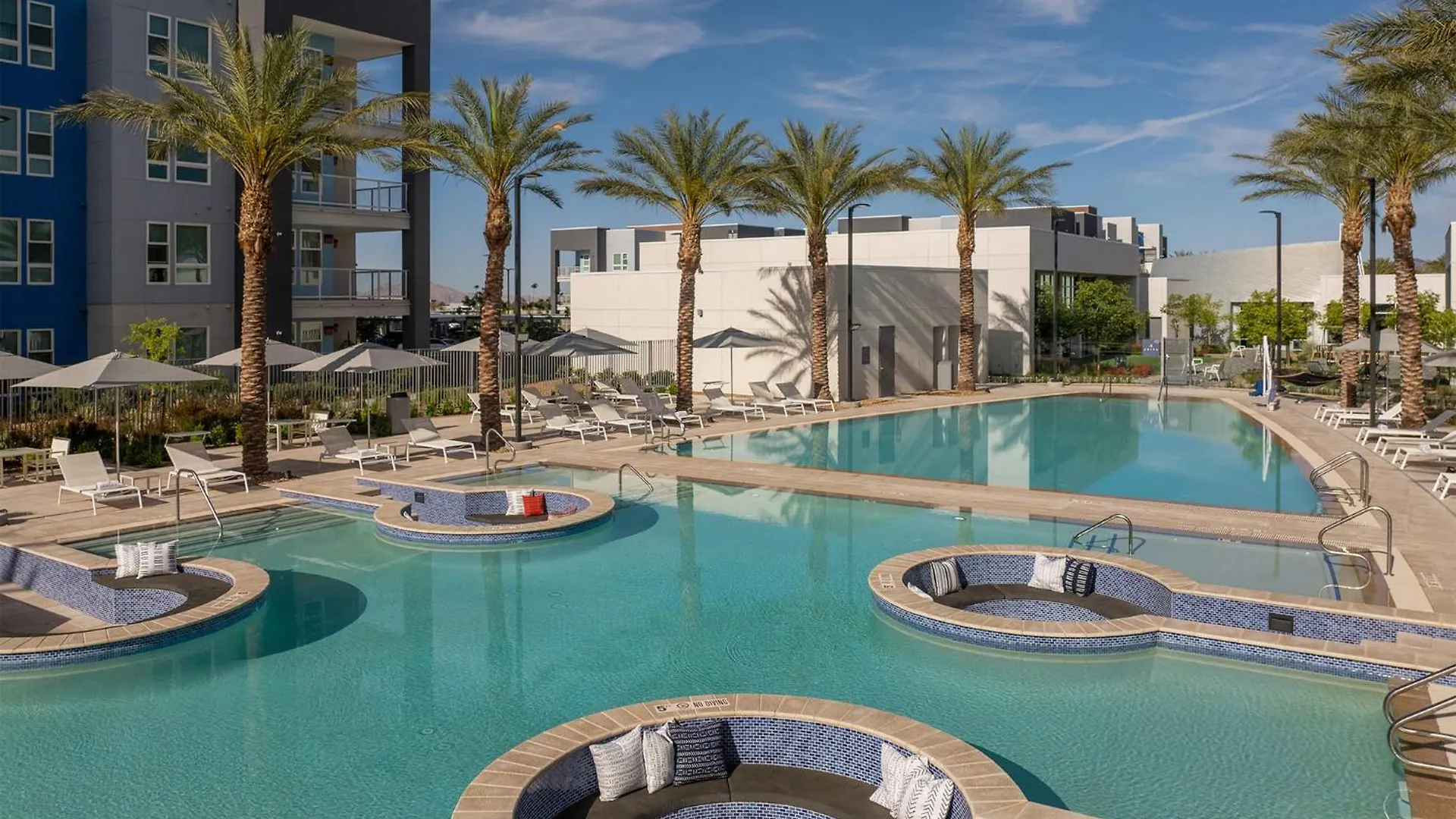 Executive 1 Bedroom Ariva Apartment لاس فيغاس
